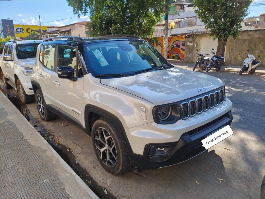 renegade 1.3 t270 turbo flex sahara at6