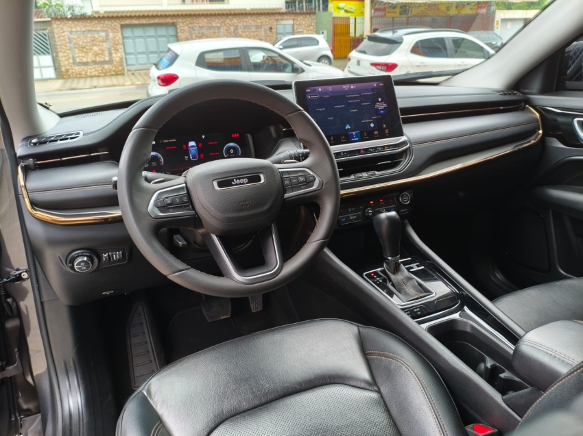 compass 1.3 t270 turbo flex limited at64