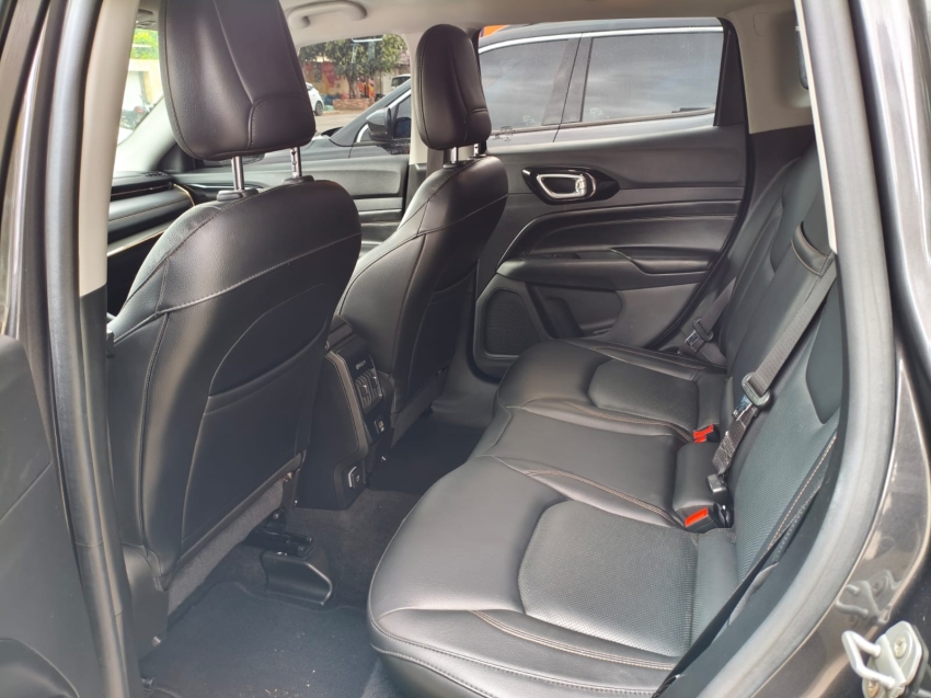 compass 1.3 t270 turbo flex limited at63