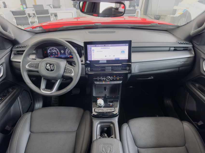 rampage 2.0 turbo diesel rebel 4x4 automatico10