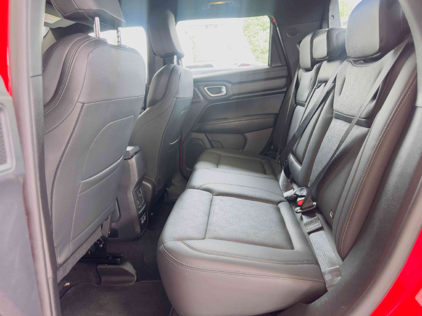 rampage 2.0 turbo diesel rebel 4x4 automatico34