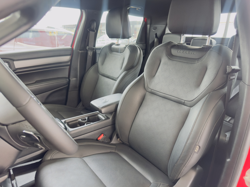 rampage 2.0 turbo diesel rebel 4x4 automatico16