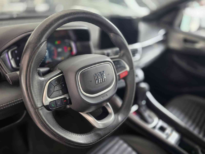 fastback 1.3 turbo 270 flex limited edition at610