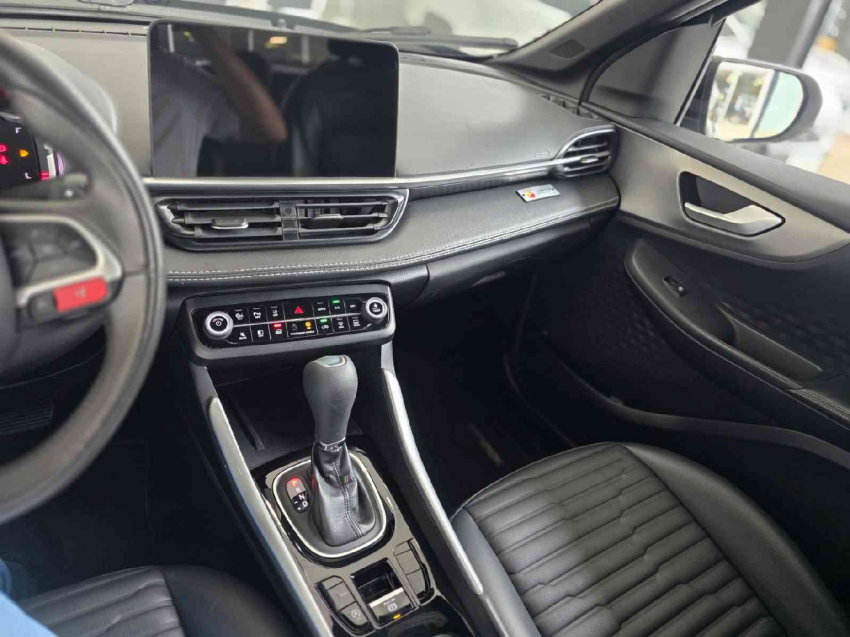 fastback 1.3 turbo 270 flex limited edition at612