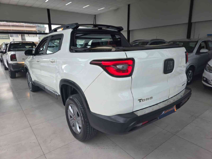 fiat toro freedom at6 flex5