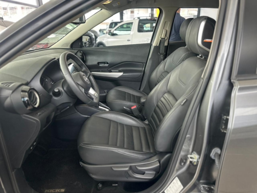 kicks 1.6 exclusive 16v flex aut.9