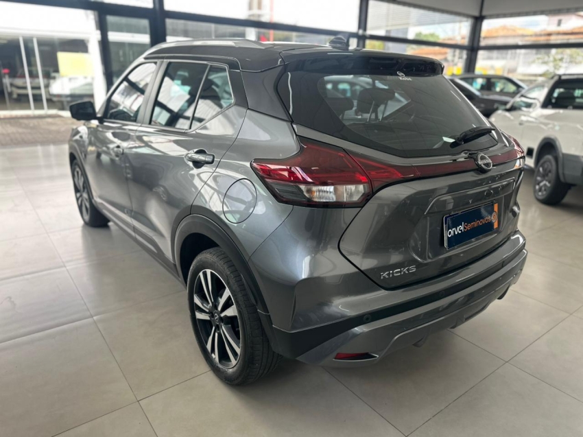 kicks 1.6 exclusive 16v flex aut.4