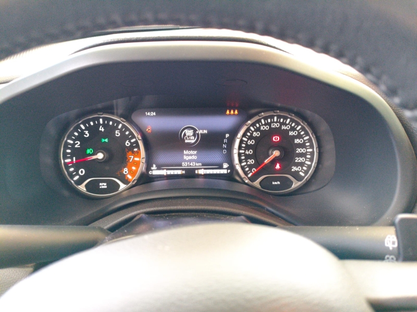 renegade 1.8 16v flex limited 4p automatico9