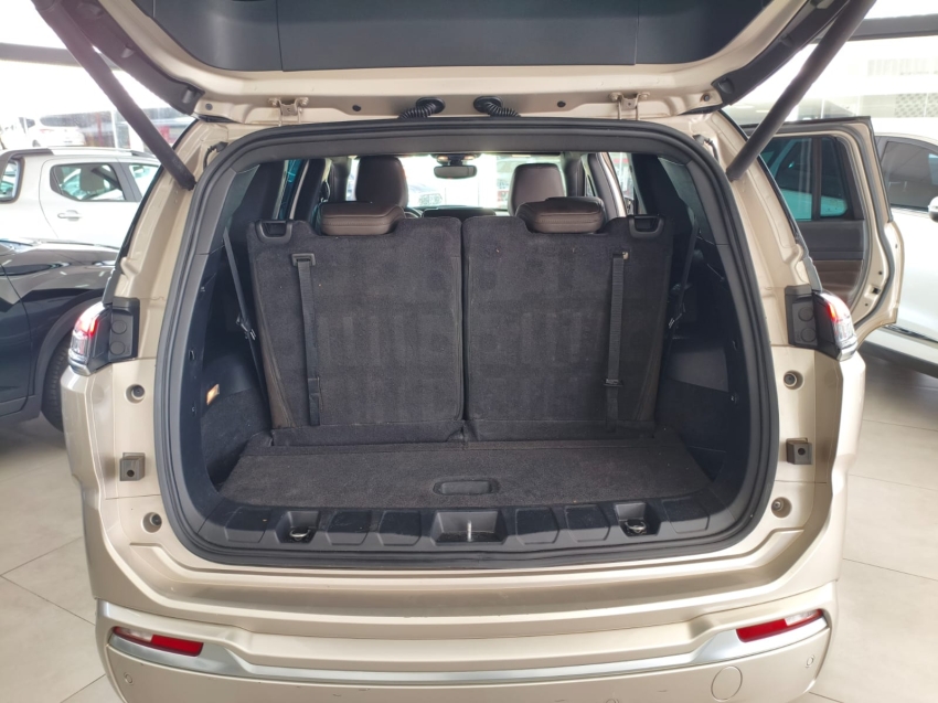 commander 1.3 t270 turbo flex overland at617