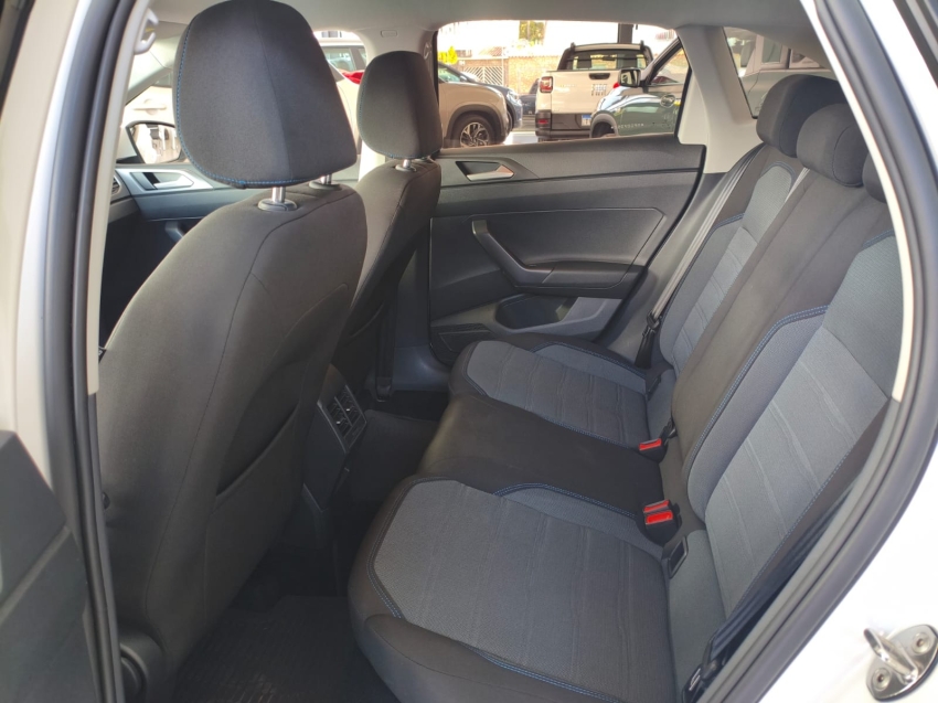 volkswagen nivus 1.0 200 tsi total flex comfortline automatico 4p 202113
