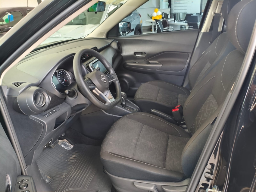 nissan kicks play 1.6 16v flexstart active plus xtronic 1.5 flex 4p automatico 202511