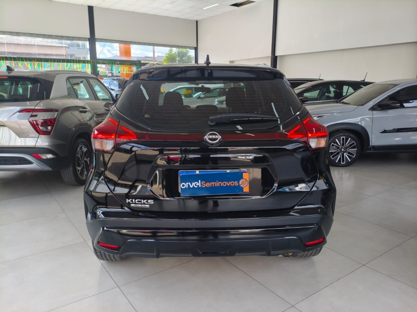 nissan kicks play 1.6 16v flexstart active plus xtronic 1.5 flex 4p automatico 20254