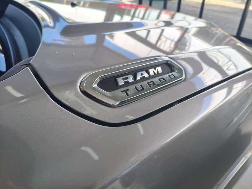 ram rampage laramie diesel 2.2 turbo automatico7