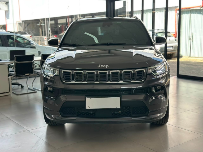 jeep compass 2.0 hurricane 4 turbo gasolina overland at9 4p automatico 20250