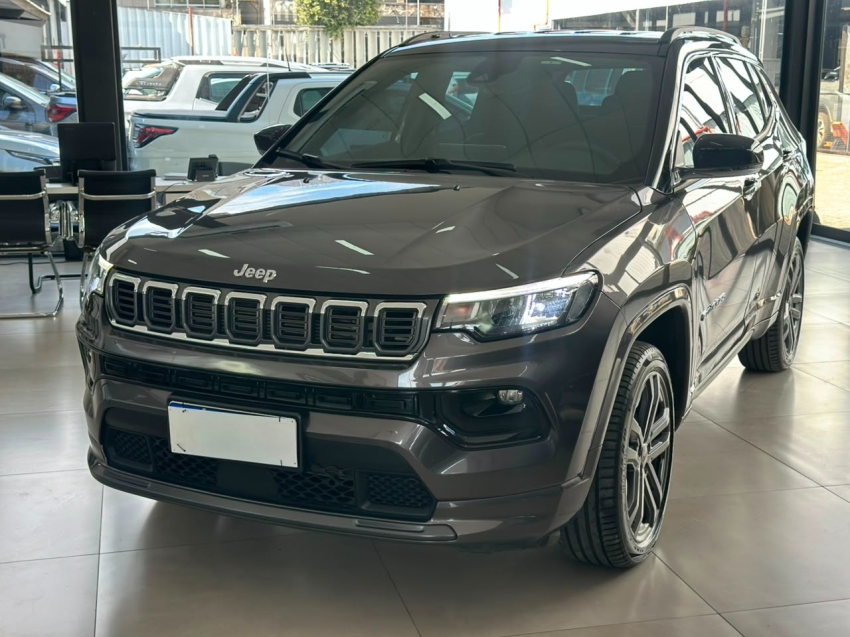 jeep compass 2.0 hurricane 4 turbo gasolina overland at9 4p automatico 20251
