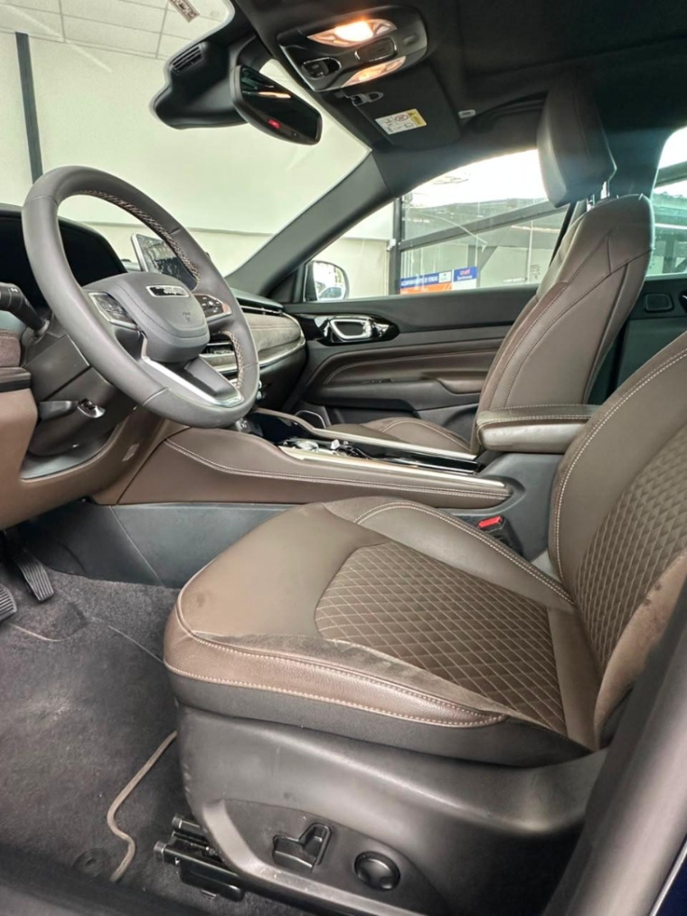 jeep commander 2.2 turbo diesel overland at9 2.0 4p automatico 20267