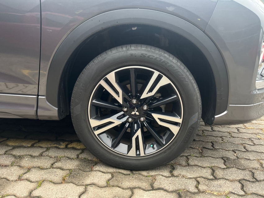 eclipse cross hpes 2022/2023 eclipse cross hpes 2022/2023