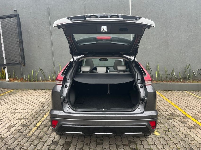 eclipse cross hpes 2022/2023 eclipse cross hpes 2022/2023