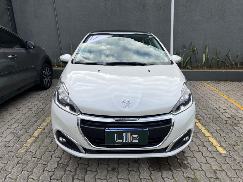 peugeot 208 griffe 1.6 2016/2017 peugeot 208 griffe 1.6 2016/2017