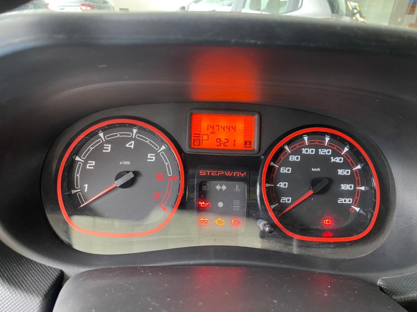 renault sandero stepway 1.6 16v flex 4p automatico8