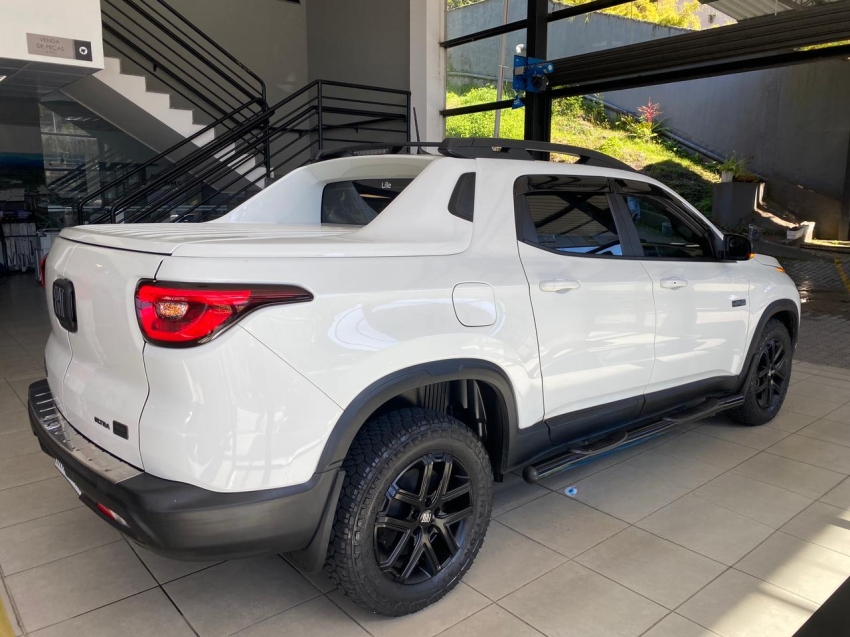 toro 2.0 turbo diesel ultra 4wd at9 - branca5