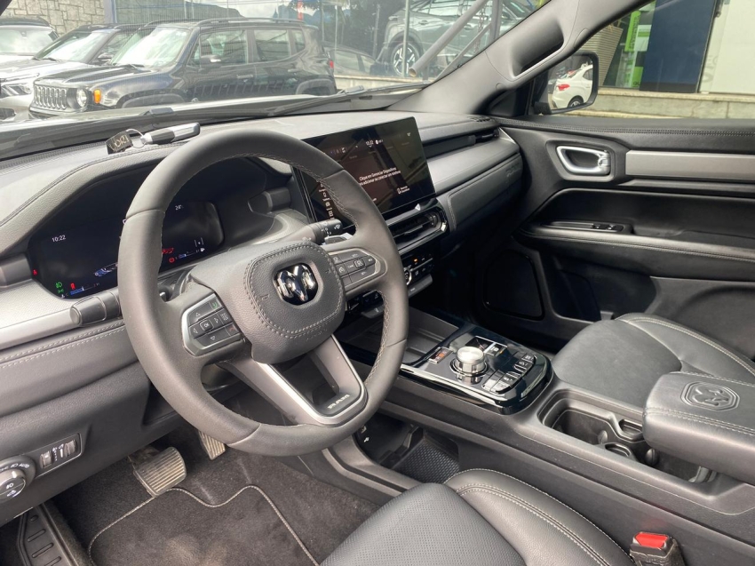 ram rampage 2.0 gurricane 4 turbo gasolina rebel aut. 4x4 2024 cinza6