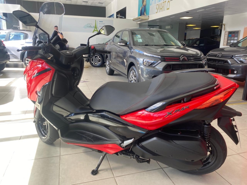yamaha xmax abs 250cc vermelha 2024 - 16.180km revisada1