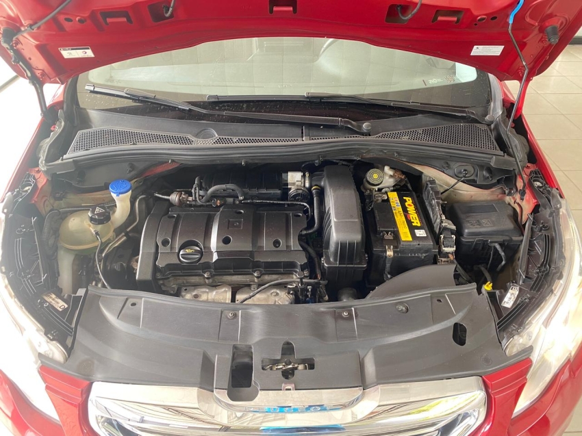 peugeot 2008 1.6 16v crossway aut. vermelho15