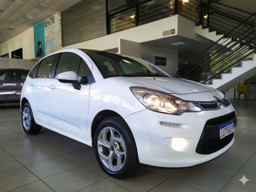 citroen c3 exclusive 1.6 business automatico - baixissima km