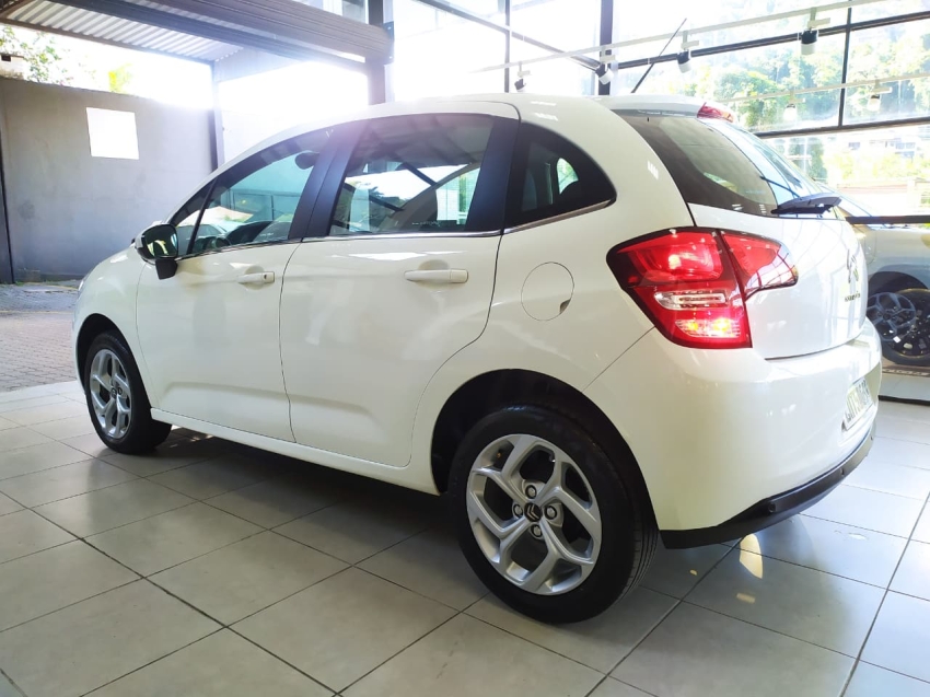 citroen c3 exclusive 1.6 business automatico - baixissima km3