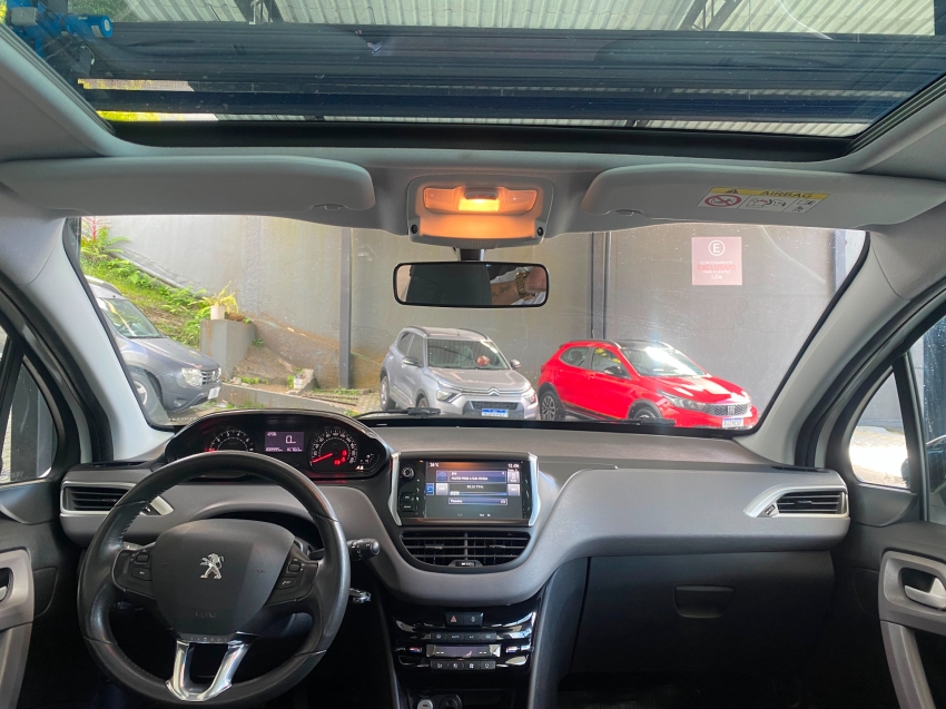 peugeot 208 allure 1.2 flex 2017 |108995km | completo otimo custo-beneficio8