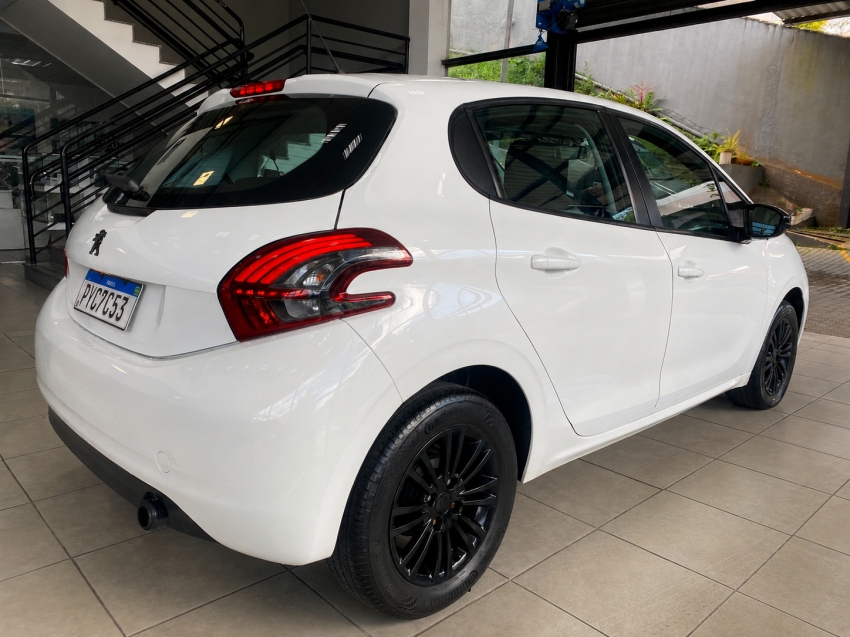 peugeot 208 allure 1.2 flex 2017 |108995km | completo otimo custo-beneficio5
