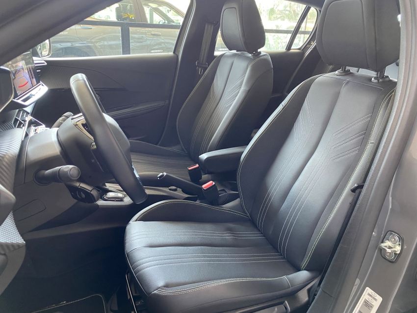 peugeto 208 gt hibrido - 2394km automatico garantia de fabrica10
