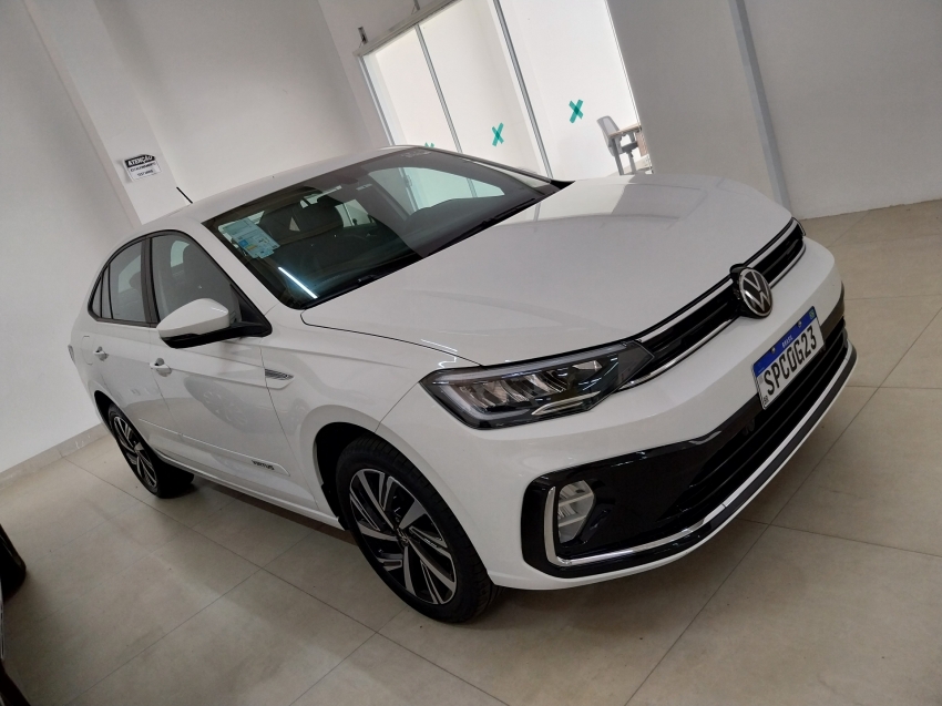 Carro impecável,  garantia de fábrica.3
