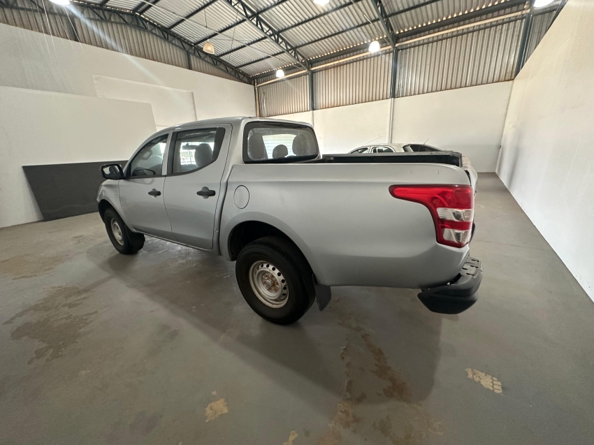 mitsubishi l200 triton 2.4 16v turbo diesel sport gl cd 4p 4x4 manual 2021