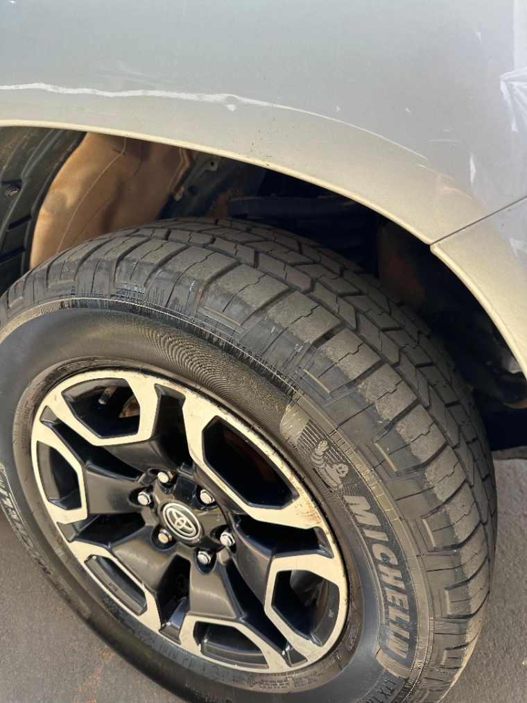 toyota hilux 2.8 d-4d turbo diesel cd srx 4x4 automatico 5p 20218