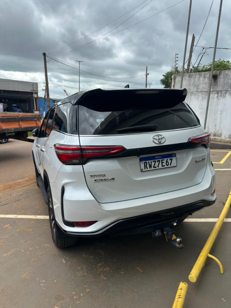 toyota hilux sw4 2.8 d-4d turbo diesel diamond 7l 4x4 automatico 4p 20243