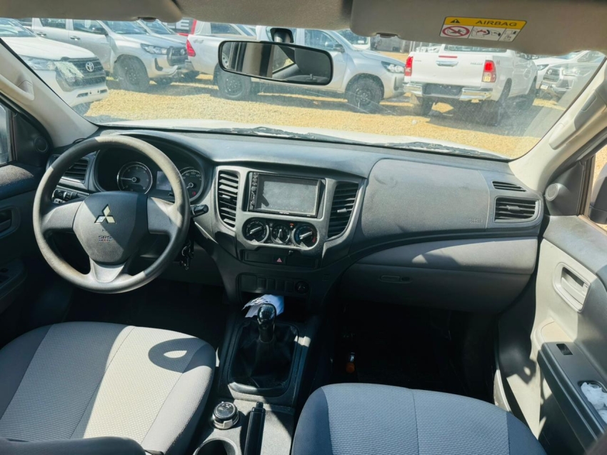 mitsubishi l200 triton 2.4 16v turbo diesel gl cd 4x4 manual 4p 20236