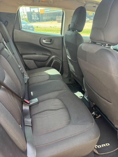 fiat toro 2.0 16v turbo diesel volcano 4wd at9 4p automatico 20194