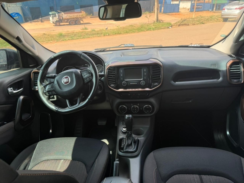 fiat toro 2.0 16v turbo diesel volcano 4wd at9 4p automatico 20196