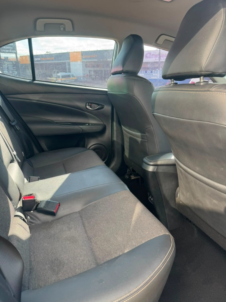 toyota yaris 1.5 16v flex sedan xs multidrive 4p automatico 20245