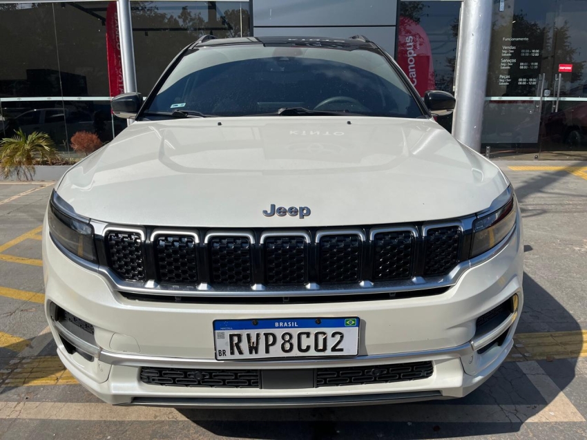 jeep commander 2.0 td380 turbo diesel overland at9 4p automatico 20228