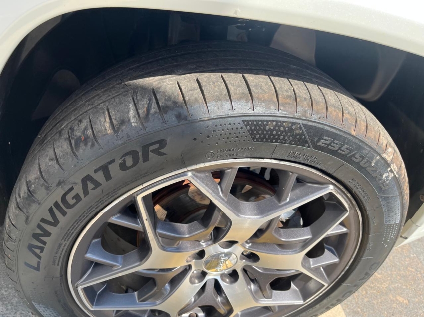 jeep commander 2.0 td380 turbo diesel overland at9 4p automatico 20225