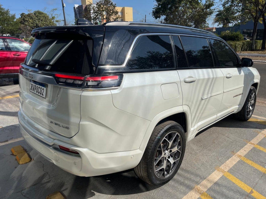 jeep commander 2.0 td380 turbo diesel overland at9 4p automatico 20223