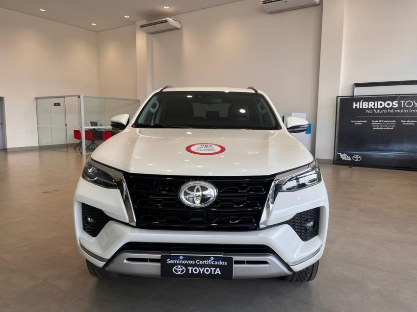 toyota hilux sw4 2.8 d-4d turbo diesel srx 4x4 automatico 4p 20211