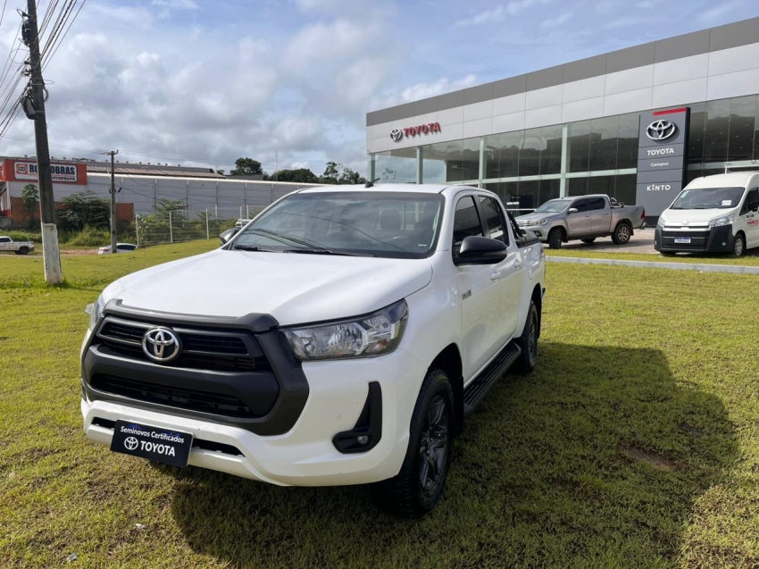 toyota hilux 2.8 d-4d turbo diesel cd sr 4x4 automatico 4p 20231