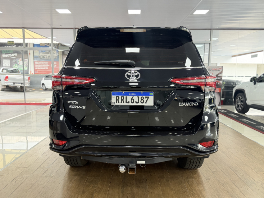 toyota sw4 diamond 7 lugares19