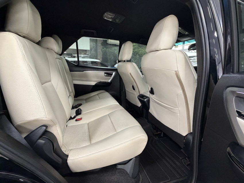 toyota sw4 diamond 7 lugares18