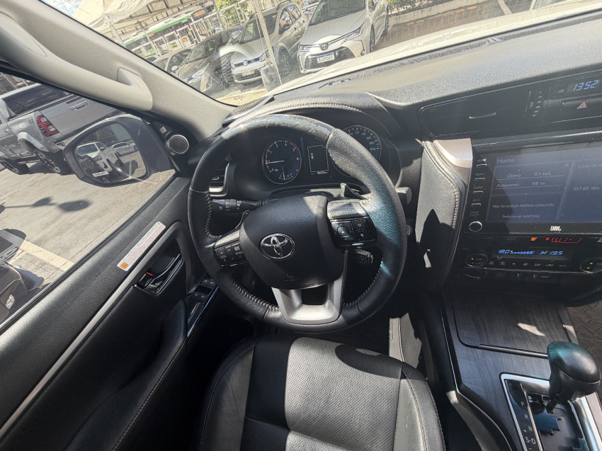 toyota sw4 srx 7 lugares diesel 4x414