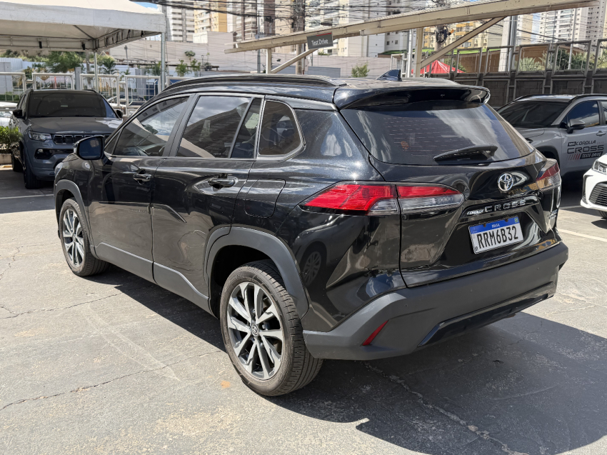 toyota corolla cross xre  2.0 flex automatico3